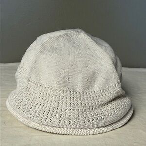 Kangol Tropic 504 Ventair Ivy Flat Cap Cream Kangaroo Hat L